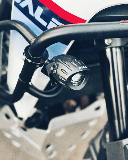 HONDA TRANSALP XL750 PIAA 輔助燈實裝案例 C060