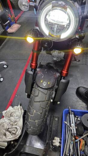 HONDA MONKEY125・DAX 實裝集 PIAA 輔助燈實裝案例 C071